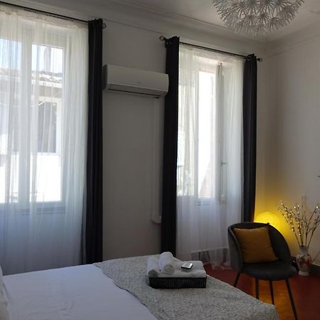 Quartier Des Createurs "La Plaine Cours Julien" Chambre Privee Dans Appartement Menage Frequent Des Parties Commune Marseille Luaran gambar