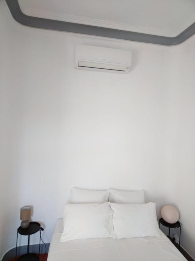 Quartier Des Createurs "La Plaine Cours Julien" Chambre Privee Dans Appartement Menage Frequent Des Parties Commune Marseille Luaran gambar