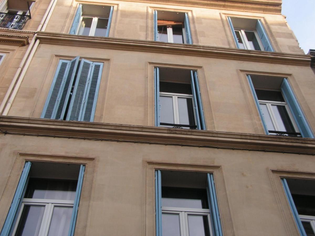 Quartier Des Createurs "La Plaine Cours Julien" Chambre Privee Dans Appartement Menage Frequent Des Parties Commune Marseille Luaran gambar