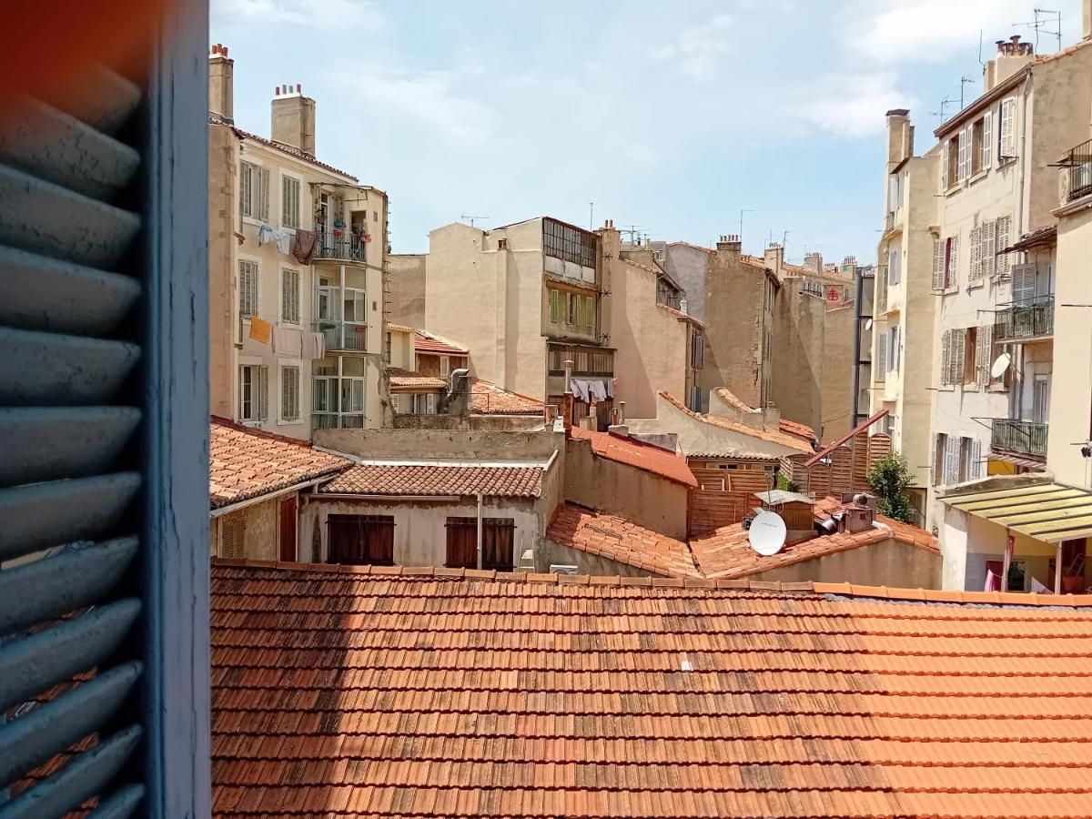 Quartier Des Createurs "La Plaine Cours Julien" Chambre Privee Dans Appartement Menage Frequent Des Parties Commune Marseille Luaran gambar