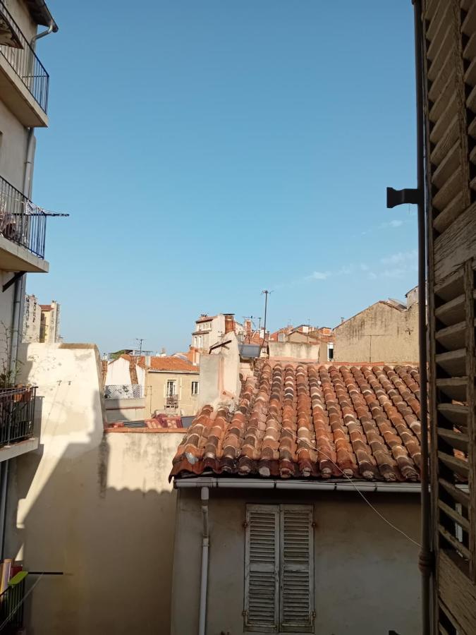 Quartier Des Createurs "La Plaine Cours Julien" Chambre Privee Dans Appartement Menage Frequent Des Parties Commune Marseille Luaran gambar